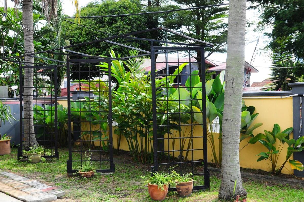 Grayhaus Spacious Bungalow & Garden Villa - Ss3 Petaling Jaya, Near Sunway - Stay Only No Events Εξωτερικό φωτογραφία